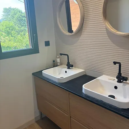 La De Jeromino, Bois Et Riviere بيت للعطل *